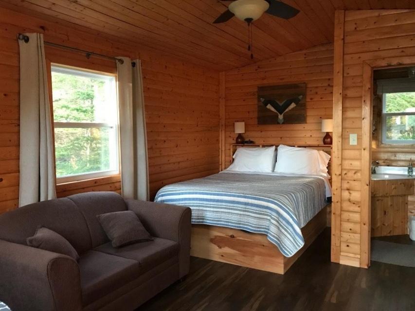 Wildflowers Country Inn Rocky Harbour Bilik gambar